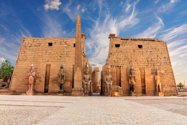 4-Day Nile Cruise: Aswan to Luxor with Abu Simbel & Hot Air Balloon