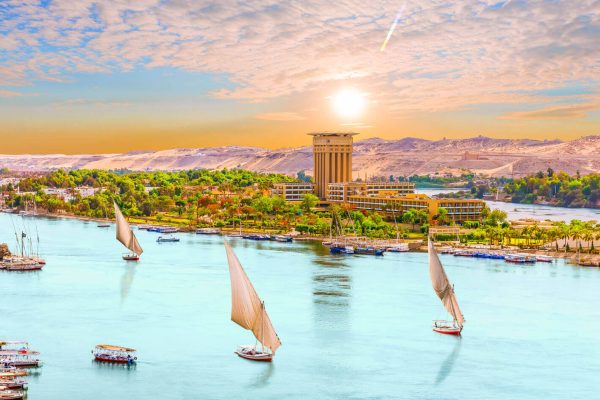 4 Days Dahabiya Nile Cruise Aswan to Luxor (Every Friday)