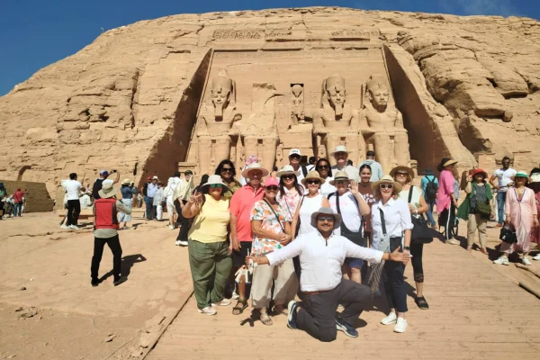 4 Days Nile Cruise from Aswan to Luxor Including Abu Simbel